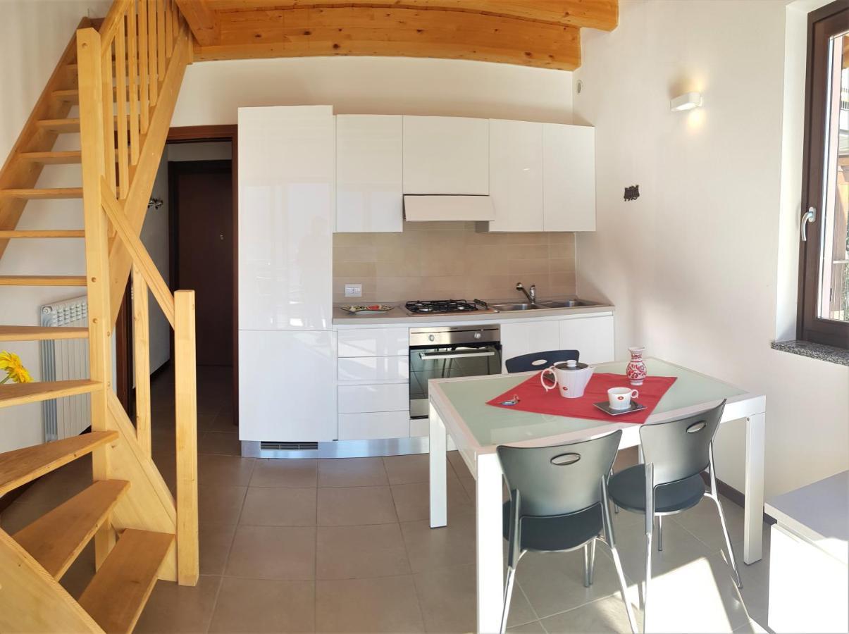 La Quiete 58 Maisonette Lake View By Gardadomusmea Pieve  エクステリア 写真